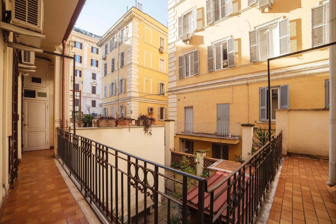 Residence Borgognoni Apartments Rom Exterior foto